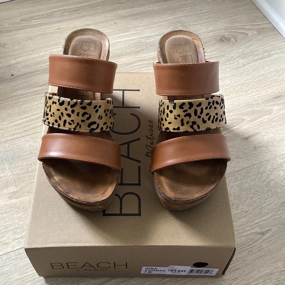 BEACH by Matisse Gina Cognac platform sandals. Women’s size 7M